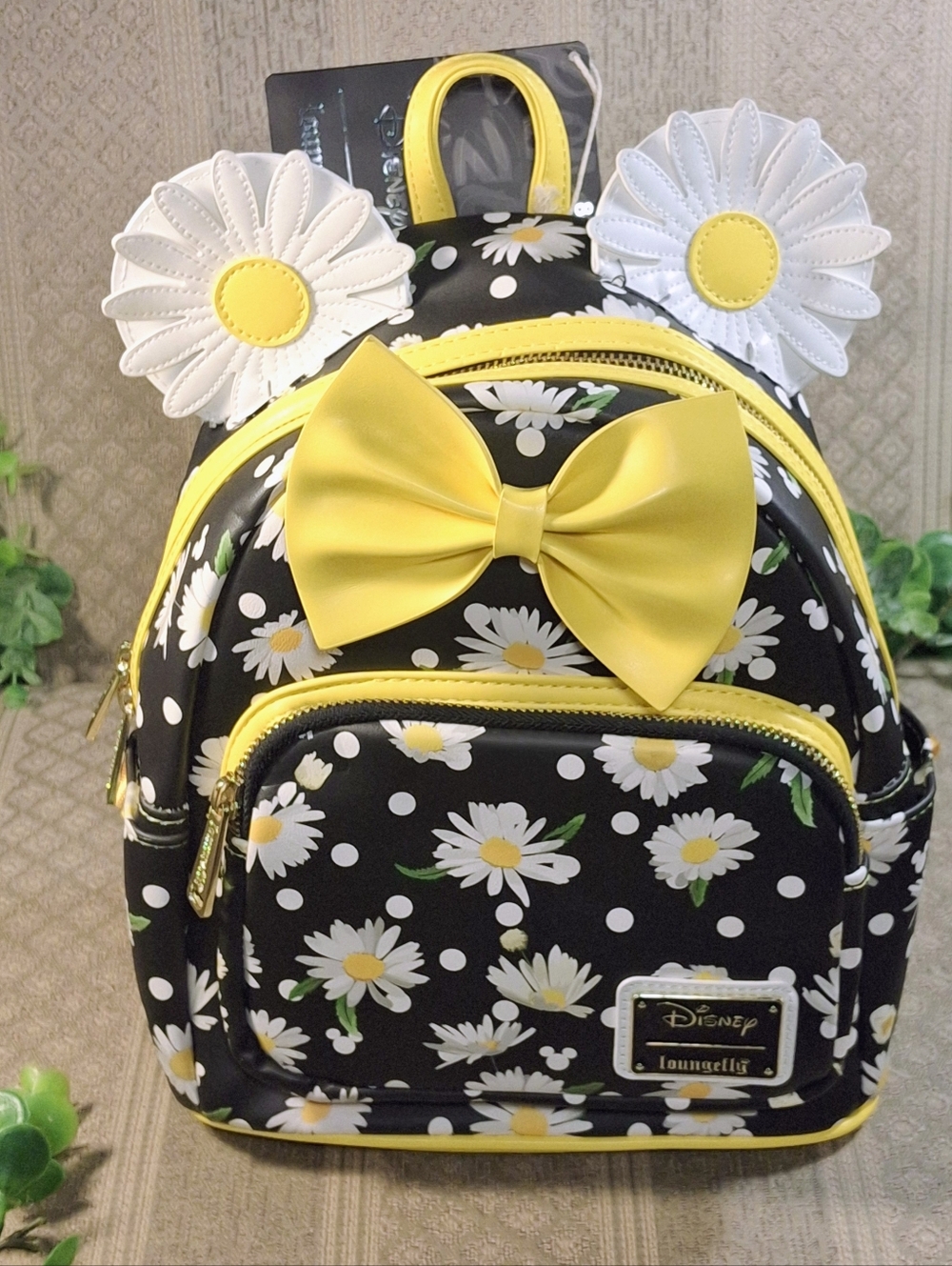 NWT Loungefly Disney Minnie Daisy Small Backpack